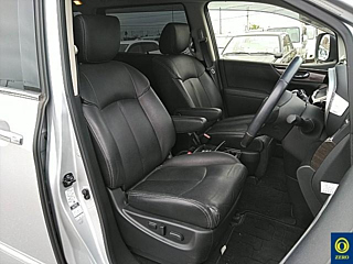 NISSAN ELGRAND 2013