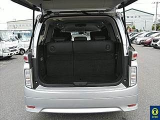 NISSAN ELGRAND 2013