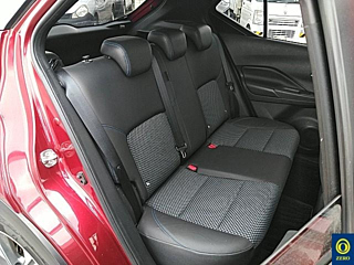 NISSAN KIX 2020