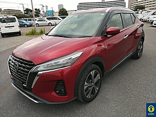 NISSAN KIX 2020