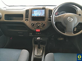 NISSAN AD 2019