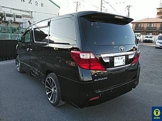 TOYOTA ALPHARD 2009