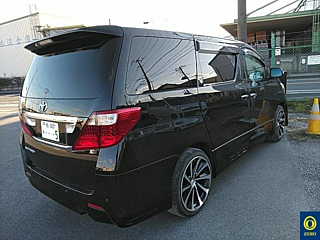 TOYOTA ALPHARD 2009