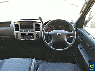 NISSAN CARAVAN VAN 2011
