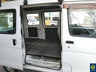 DAIHATSU HIJET VAN 2009