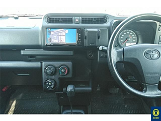 TOYOTA PROBOX 2017