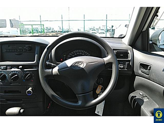 TOYOTA PROBOX 2012