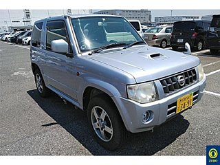 NISSAN KIX 2012