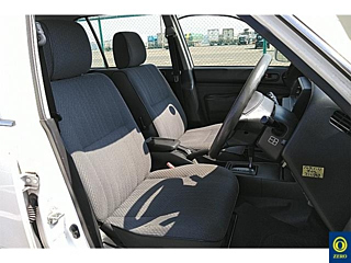 TOYOTA CROWN COMFORT 2013