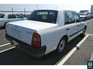 TOYOTA CROWN COMFORT 2014