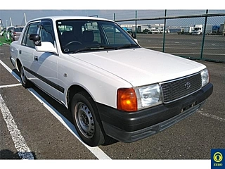 TOYOTA CROWN COMFORT 2014