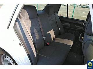 TOYOTA CROWN COMFORT 2016