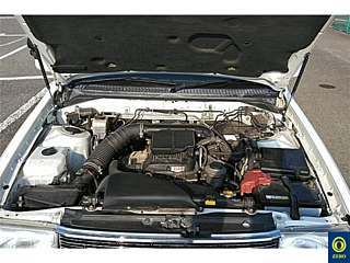 TOYOTA CROWN COMFORT 2016