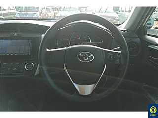 TOYOTA COROLLA FIELDER 2019