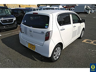DAIHATSU MIRA E S 2012