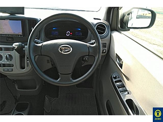 DAIHATSU MIRA E S 2012
