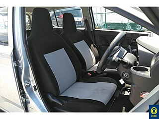 DAIHATSU MIRA E S 2018