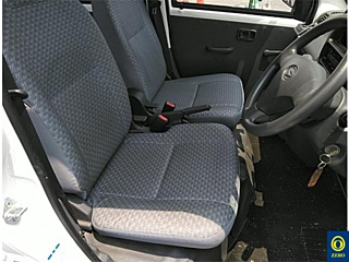 DAIHATSU HIJET VAN 2017