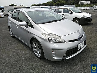 TOYOTA PRIUS 2014