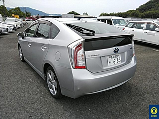 TOYOTA PRIUS 2014