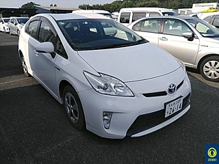 TOYOTA PRIUS 2014