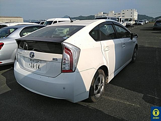 TOYOTA PRIUS 2014