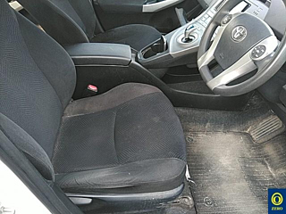 TOYOTA PRIUS 2014