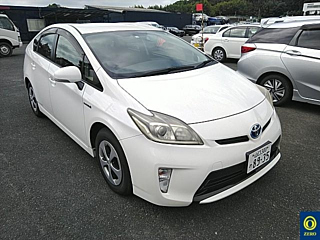 TOYOTA PRIUS 2012