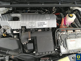 TOYOTA PRIUS 2012