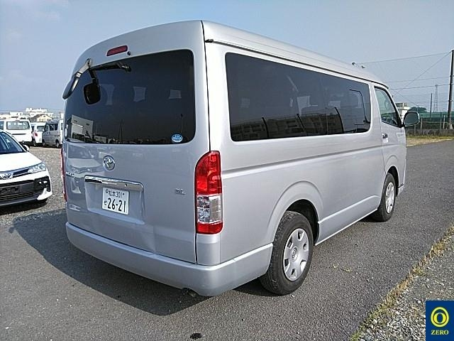 TOYOTA HIACE 2014