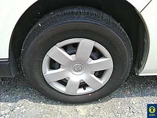 TOYOTA HIACE 2013