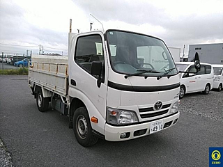 TOYOTA DYNA 2016