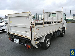 TOYOTA DYNA 2016