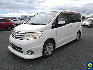 NISSAN SERENA 2010