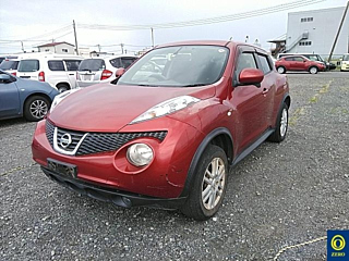 NISSAN JUKE 2012