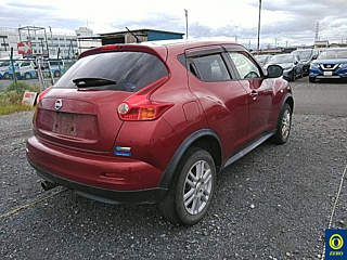 NISSAN JUKE 2012