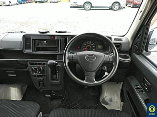 DAIHATSU HIJET VAN 2018