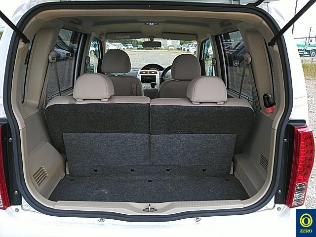 NISSAN OTTI 2008