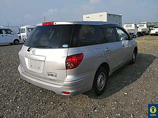 NISSAN AD 2020