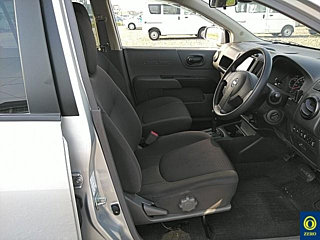NISSAN AD 2020