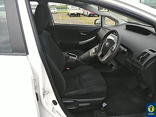 TOYOTA PRIUS 2013