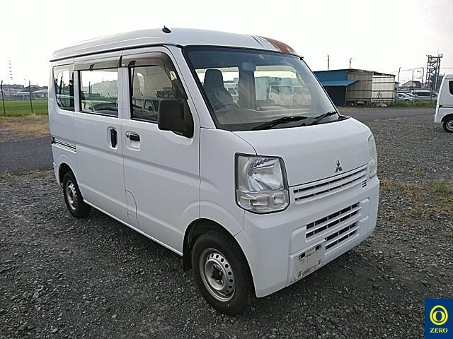 MITSUBISHI MINICAB VAN 2015