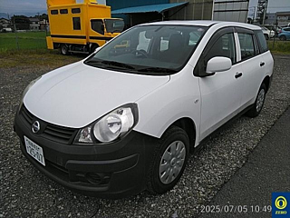 NISSAN AD 2013