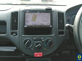 NISSAN AD 2013