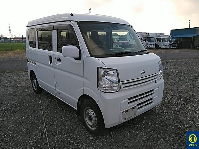 NISSAN CLIPPER VAN 2018