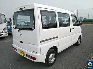 NISSAN CLIPPER VAN 2013