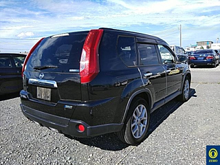 NISSAN X-TRAIL 2013