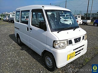 NISSAN CLIPPER VAN 2013