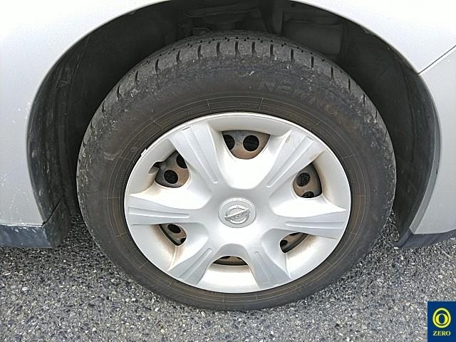 NISSAN TIIDA 2009