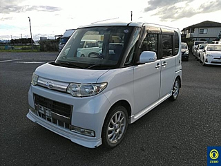DAIHATSU TANTO 2008
